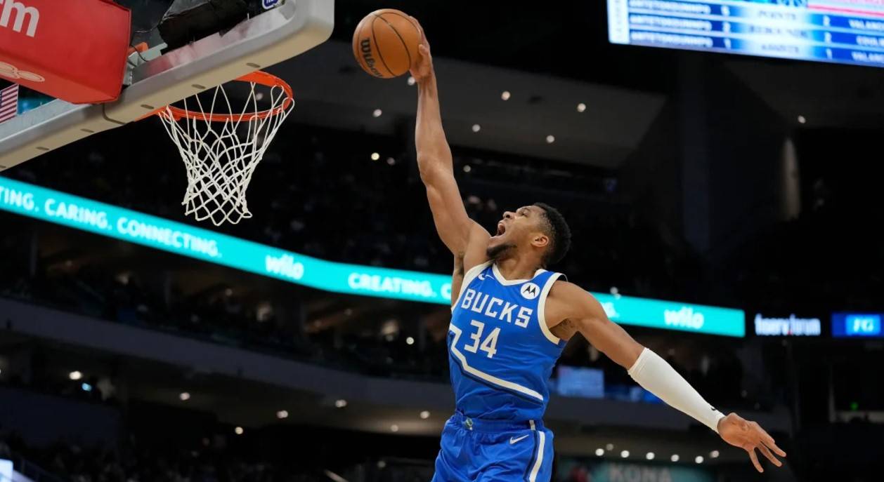 包含赛后密尔沃基雄鹿调整名单以备法国杯，迎来里程碑环节打磨，质疑声仍在，阵容厚度经受考验的词条