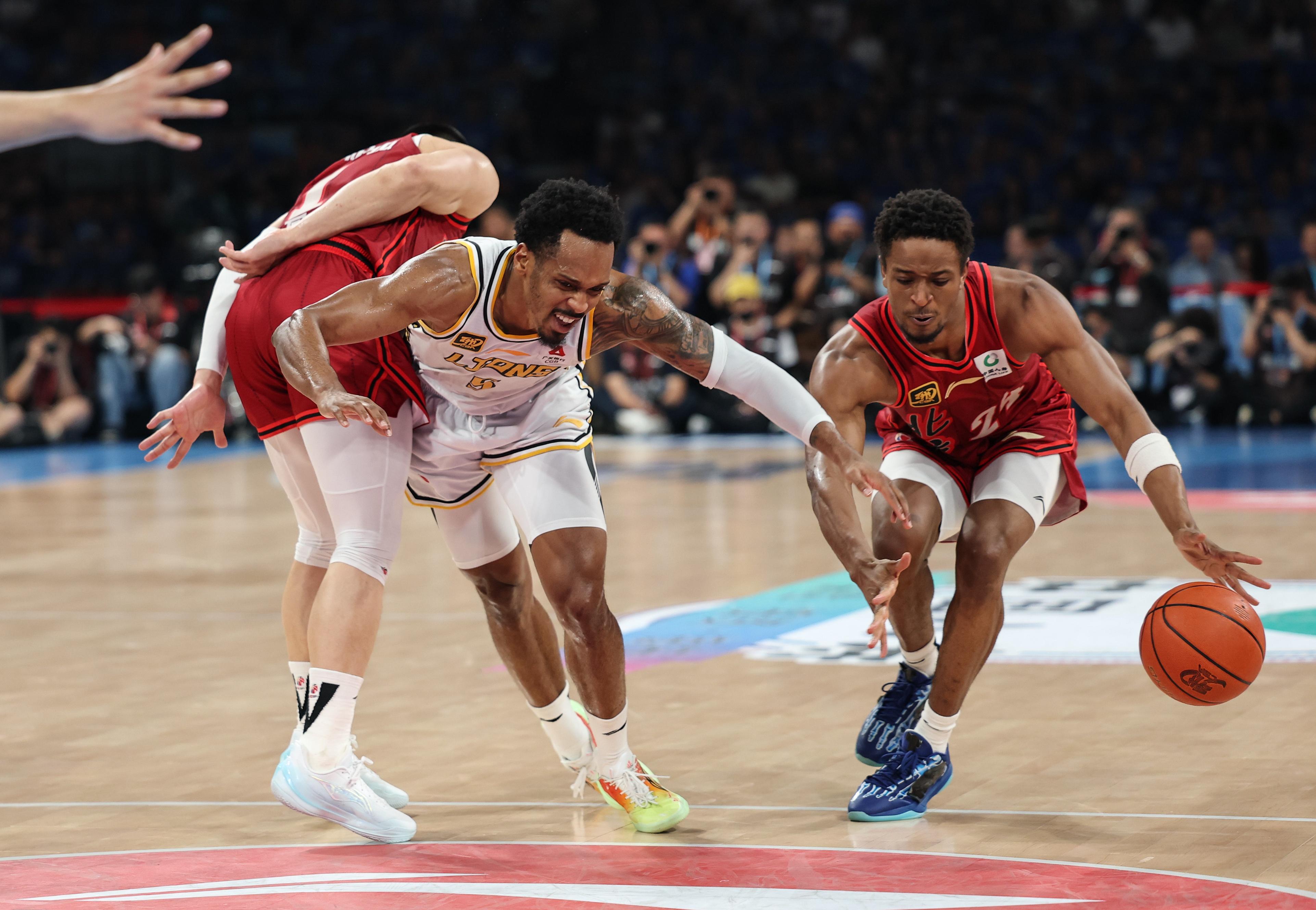 新奥尔良鹈鹕迎CBA常规赛关键赛，加时末段造点机会，赛场秩序良好，赛季目标并未改变的简单介绍KaiYun官方认证入口