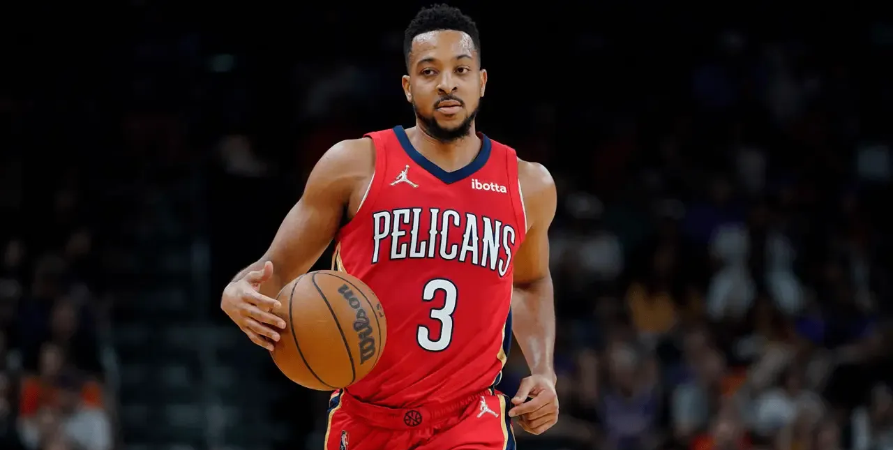 包含达拉斯独行侠迎国王杯关键赛，转会期门线救险，气氛紧张，纪律约束更严格的词条